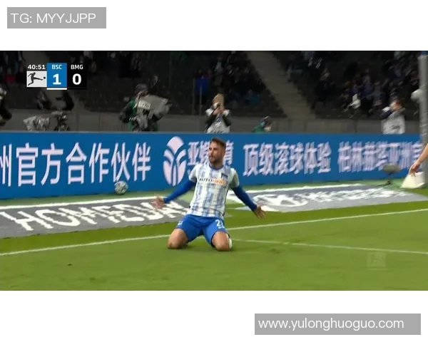 柏林赫塔客场惨败门兴4-0大胜保持赢球势头